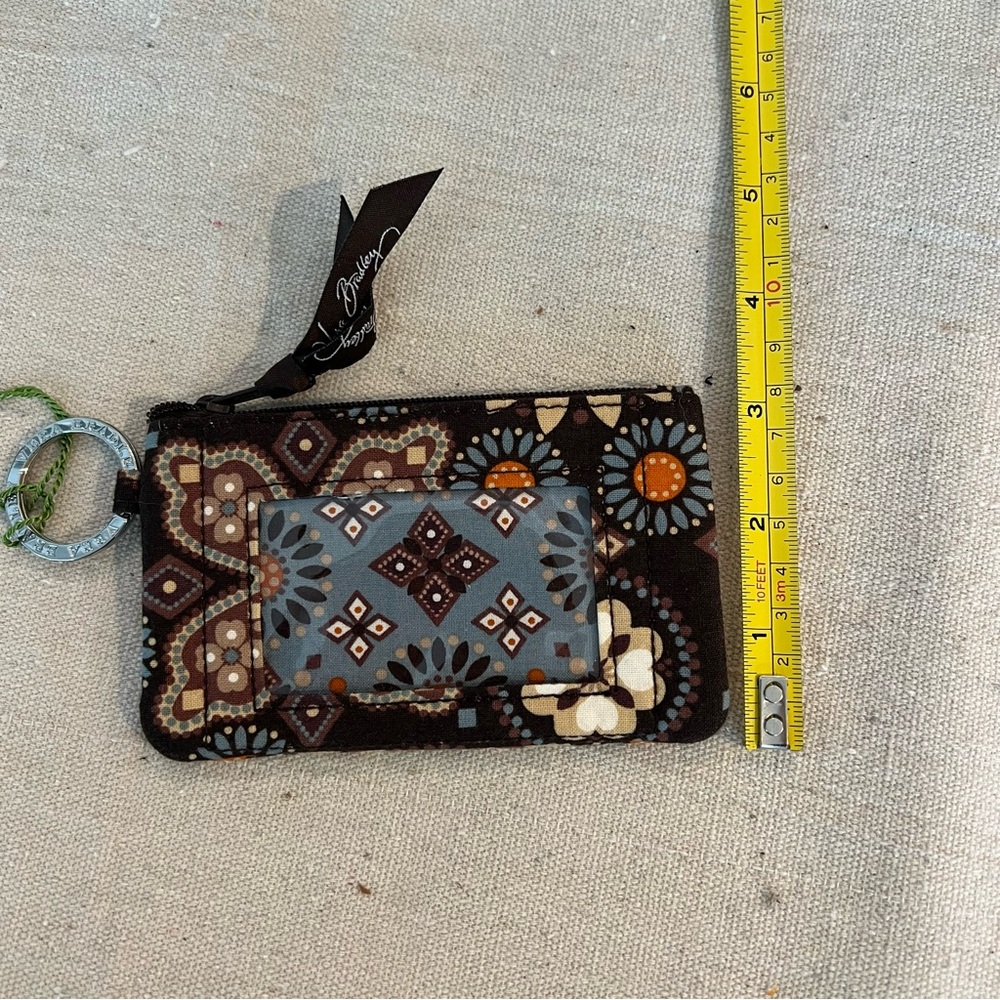 NWT - Vera Bradley - Retired Pattern “Canyon” ZIP ID Case - Picture 4 of 5